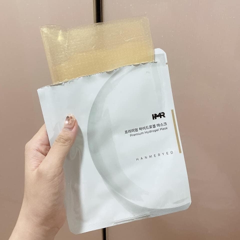 Mặt nạ thạch vàng cấp ẩm, trắng da, chống lão hóa Hanmeryeo Premium Hydrogel Mask