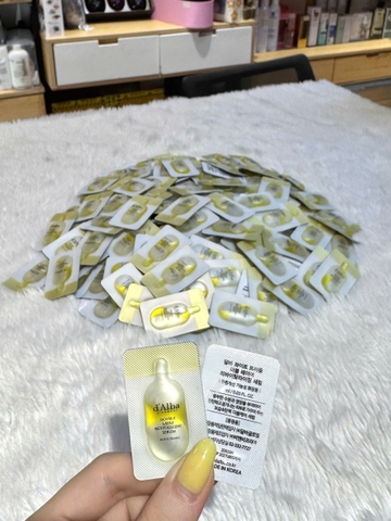 Tinh Chất Viên Nang Cấp Ẩm Và Dưỡng Sáng Da D'alba Vita Toning Capsule Serum