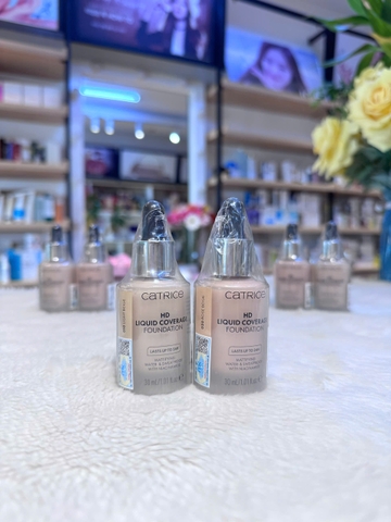Kem nền mỏng mịn,che phủ cao,lâu trôi Catrice HD Liquid Coverage Foundation 24h