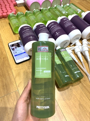Nước Tẩy Trang rau má sạch sâu cho da nhạy cảm PrettySkin The Pure Jeju Cica Cleansing Water 500ml