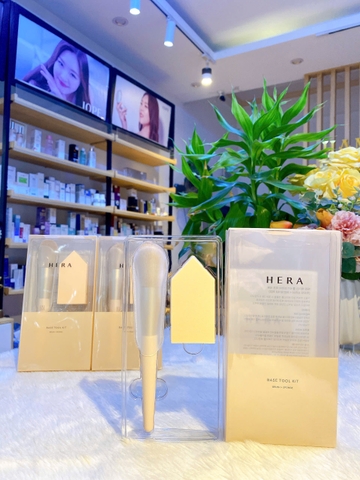 Set Cọ Má Và Mút Tán Hera Base Tool Kit Brush Puff 2 Món