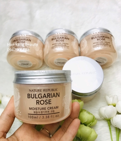 Kem dưỡng ẩm Nature Republic Bulgarian Rose Moisture Cream