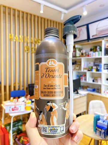 Sữa tắm trắng da, hương nước hoa Tesori d’Oriente Hoa Sen chai 500ml (có VAT)