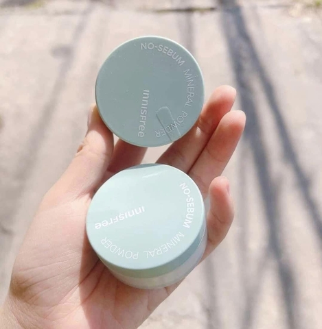 Phấn bột kiềm dầu Innisfree No Sebum Mineral Powder