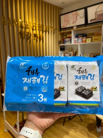 Rong biển tẩm dầu Oliu Hàn Quốc sấy khô Gangwon Haewoo Seaweed (lốc 3 gói x 4.5g)