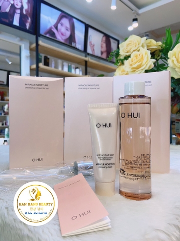 Dầu tẩy trang sạch sâu, dịu nhẹ OHUI Miracle Moisture Cleansing Oil 150ml + sữa rửa mặt 40ml