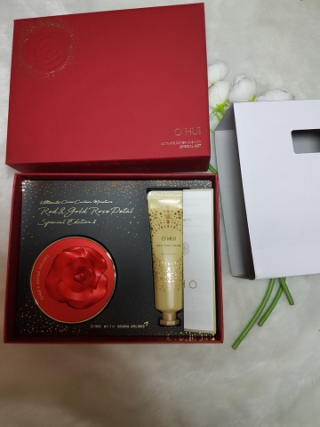 Phấn Nước + Kem Dưỡng Tay Ohui Ultimate Cover Cushion Special Edition II.