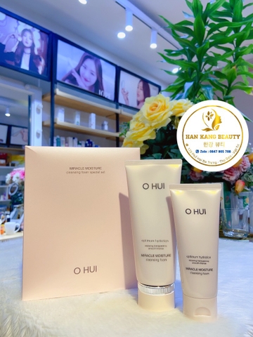 Sữa Rửa Mặt Dưỡng Ẩm ohui Miracle Moisture Cleansing Foam