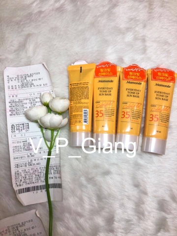 Kem Chống Nắng nâng tông Mamonde Everyday Tone Up SPF 35 PA++ 40ml