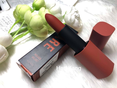 Son lì Missha Dare rouge velvet ( lên màu chuẩn, chất son siêu lì mịn)