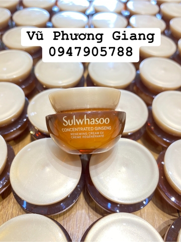 Kem nhân sâm chống lão hoá, tái sinh da căng mướt Sulwhasoo Concentrated Ginseng Renewing Cream EX