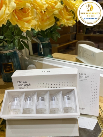 Đầu lăn kim đẩy tinh chất DB LAB Skin Touch Microneedleing Therapy ( Hàng chính hãng )