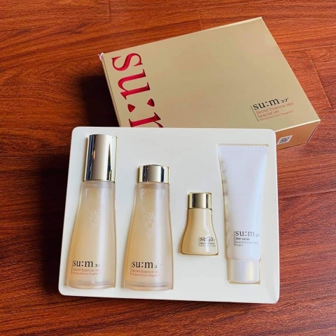 Bộ xịt khoáng nước thần cải thiện da Su:m37 Secret Essence Mist Special Set (4 SP)