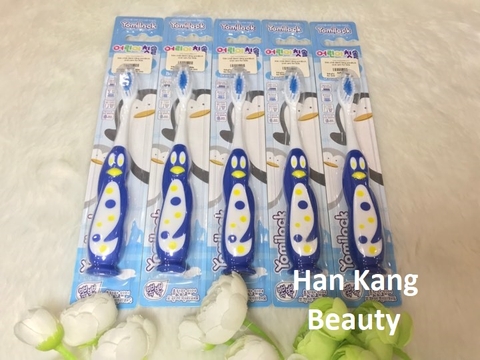 Bàn chải đánh răng yomilock oral care for kids