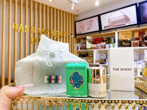 Dưỡng môi chứa tinh chất vàng 24k The Whoo Royal Essential Golden Lipcerin Special Set  (Bản giáng sinh tặng kèm túi)