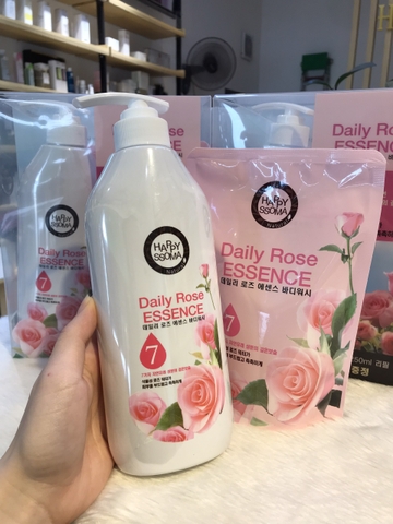 Sữa Tắm Hương Hoa Hồng Daily Rose Essence Romantic Body - Happy Bath ( tặng túi 250ml )