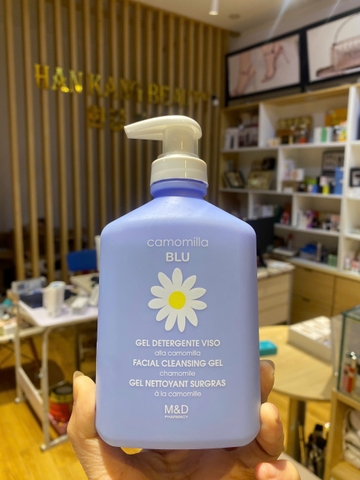Sữa rửa mặt dịu nhẹ chiết xuất hoa cúc cho da nhạy cảm Camomilla Blu Gel Detergente Viso 300ml