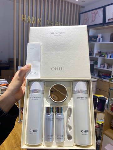 Set Nước Hoa Hồng, Sữa Dưỡng, Kem Trắng Da Mờ Nám Ohui Extreme White 3pcs Special Set