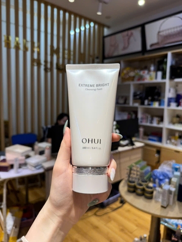 Sữa rửa mặt trắng da Ohui Intensive Brightening Extreme Bright Cleansing foam