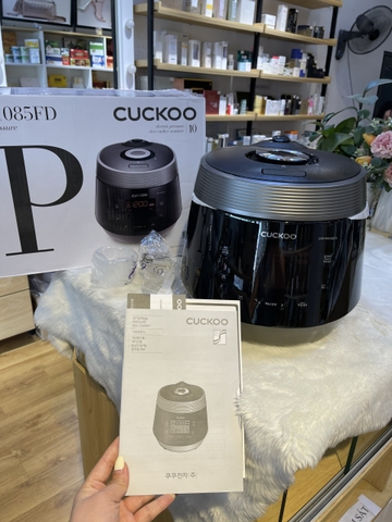 Nồi Cơm Điện Cukoo CRP-HUF 1085 (1.8 lít )