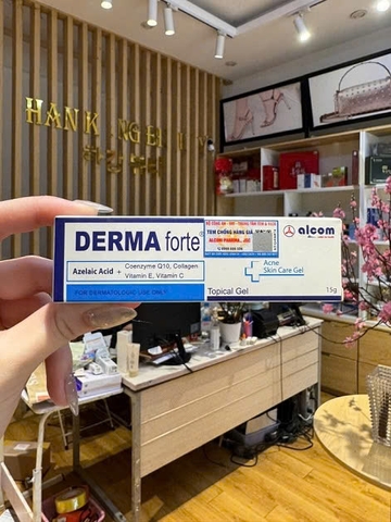 Gel ngừa mụn trứng cá, ngừa thâm, mờ sẹo, dưỡng da  Derma Forte Advanced tuýp 15g