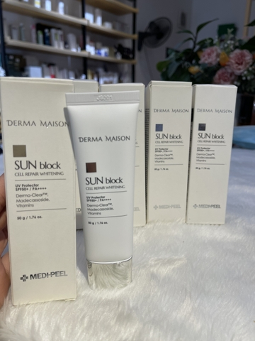 Kem chống nắng DƯỢC MỸ PHẨM Derma Maison Cell Repair Whitening Sun Block SPF50+/ PA++++