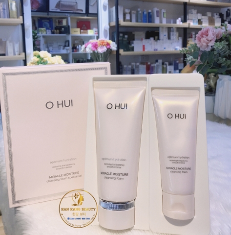 Sữa Rửa Mặt Dưỡng Ẩm ohui Miracle Moisture Cleansing Foam