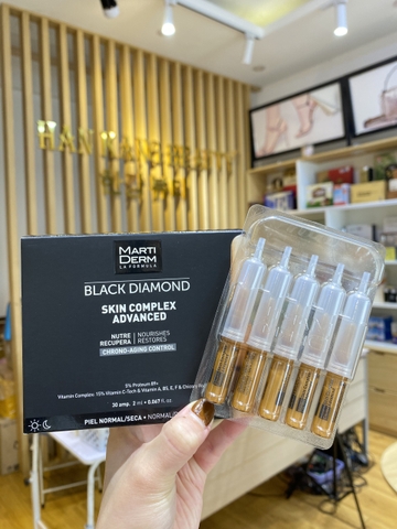 Tinh Chất Ampoule Chống Oxy Hoá, Trẻ Hóa & Làm Sáng Da MartiDerm Black Diamond Skin Complex Advanced