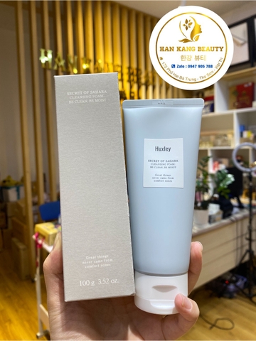 Sữa rửa mặt cho cả nam và nữ sạch sâu cho mọi loại da Huxley Secret Of Sahara Cleansing Foam Be Clean, Be Moist (dạng tuýp)