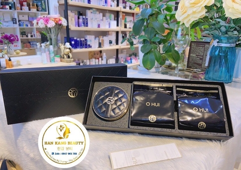 Set Phấn nước Ohui đen bản da Ultimate Cover The Couture Cushion SPF30 PA++ (tặng kèm 1 Lõi thay thế và 1 son Full)