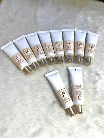 Kem Chống Nắng Nâng Tone Da WHOO Radiant White Tone Up Sunscreen SPF50+/ PA++++