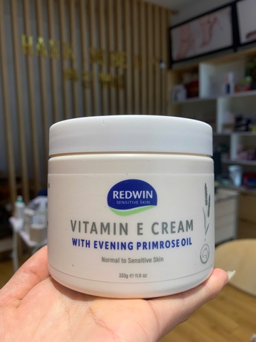 Kem dưỡng ẩm mềm mịn và phục hồi Vitamin E Cream Úc Redwin 300g ( Cam kết hàng Aut )