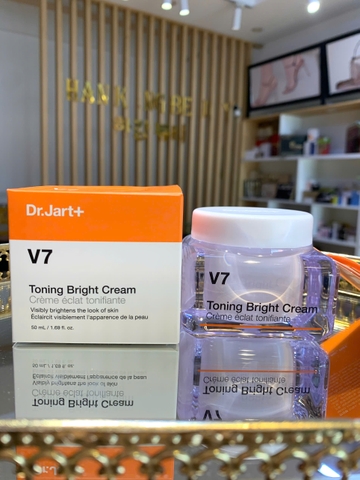 Kem dưỡng trắng nâng tone V7 Dr. Jart Toning Bright Cream 50ml 