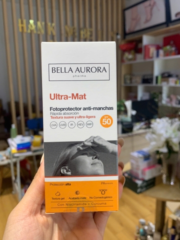 Kem Ch.ống Nắng Ngừa Nám Bella Aurora Anti-Dark Spot Sunscreen Protects And Unify SPF50 50ml (Oily Skin - da dầu, da hỗn hợp)
