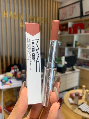Son thỏi lì M.A.C Locked Kiss 24h Lipstick- 67 Meticulous Màu Cam Hồng Sữa