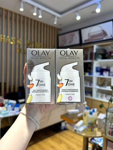 Kem Dưỡng Olay 7In1 Bản UK Ban Ngày và Ban Đêm sáng da chống lão hóa 50ml