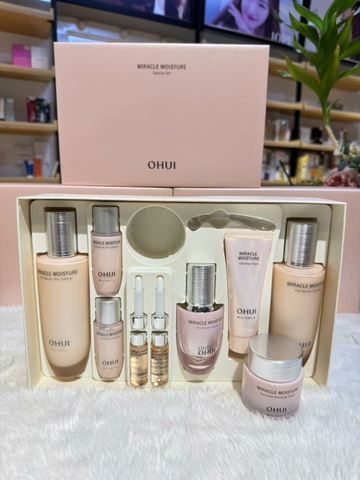 Set dưỡng da phục hồi,dưỡng trắng,chống nhăn, nước hoa hồng và sữa dưỡng Ohui hồng Miracle Moisture Pink Barrier 9sp
