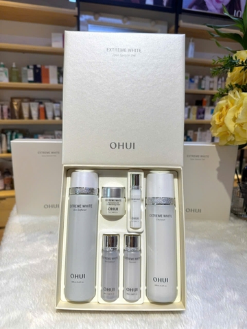 Set Nước Hoa Hồng, Sữa Dưỡng, Kem Trắng Da Mờ Nám Ohui Extreme White 2pcs Special Set