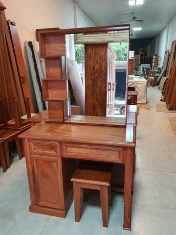 Bàn trang điểm gỗ 01