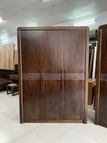 Tủ áo gỗ mun