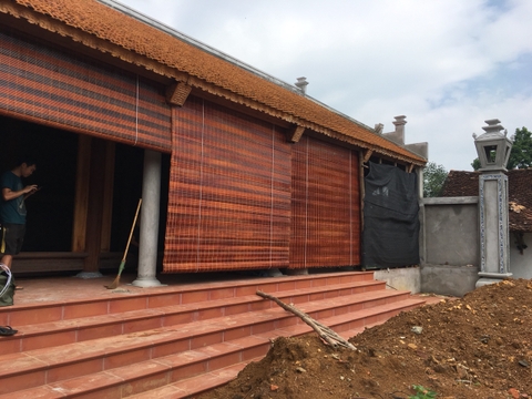 Mành che nắng nhà thờ