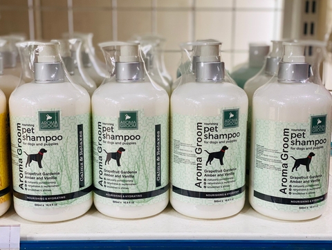 Sữa tắm Aroma Graperfruit Gardenia Amber and Vanilla loại 1 cho chó