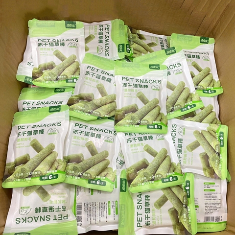 Túi thanh cỏ + thịt gà sấy Taotaopets giúp tiêu búi lông cho mèo