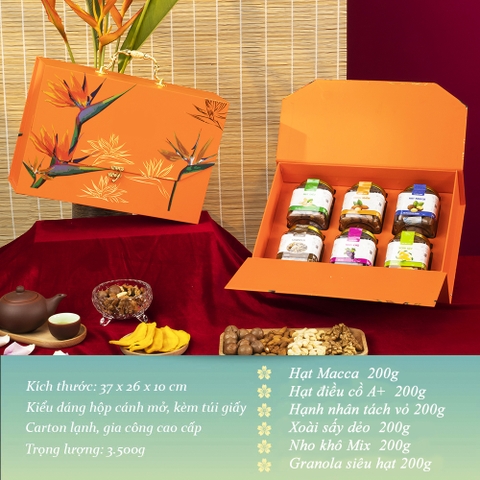 Hộp quà Nuts Gift - 6 vị hạt dinh dưỡng và trái cây đặc sản