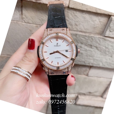 Đồng Hồ Nam Hublot Automatic Viền Đá Vuông Full Vỏ Dây Da Vân Silicone Đen Mặt Trắng 42mm