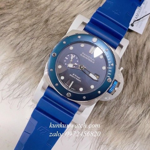 Đồng Hồ Nam Panerai Luminor Submersible Automatic Dây Cao Su Xanh Dương 47mm