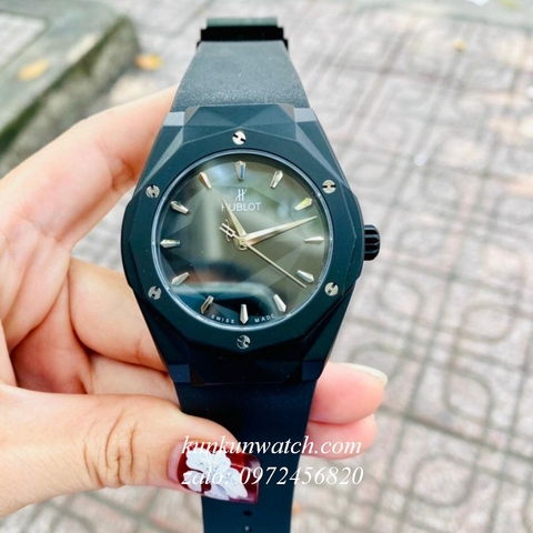 Đồng Hồ Nam Hublot Geneve Automatic Nền Mặt Số Phá Cách Dây Đen Vỏ Đen 44mm