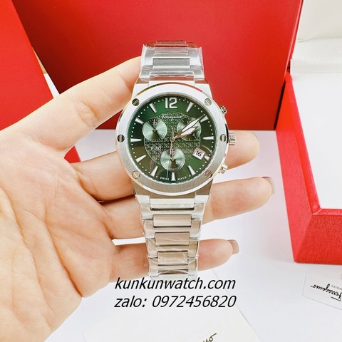 Đồng Hồ Nam Salvatore Ferragamo F80 Classic Chronograph Bạc Mặt Xanh Lá 44mm