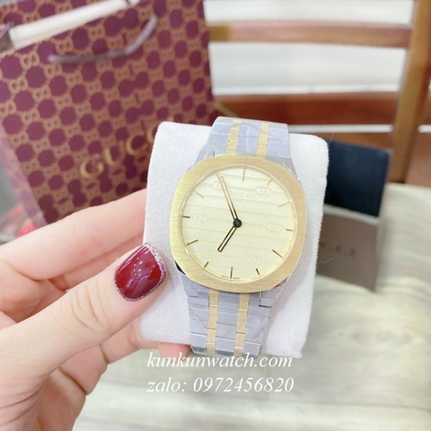 Đồng Hồ Nam Gucci 25H Điểm Logo Các Mốc Giờ Demi Mặt Vàng 38mm