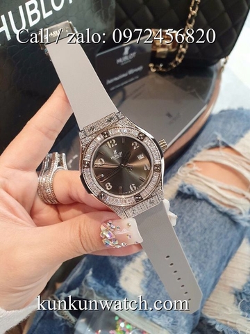 Đồng Hồ Nữ Hublot HLNSV033 - Dây Cao Su Xám - 34mm